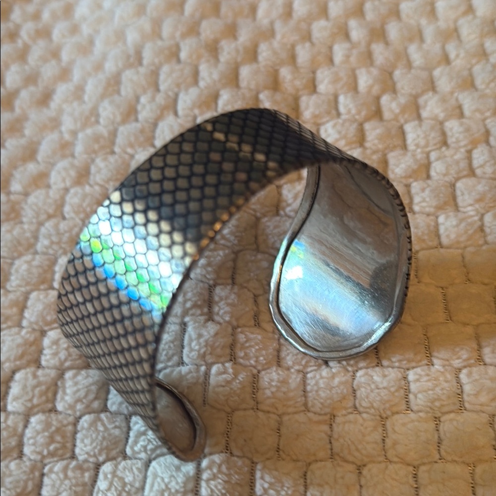 Silver Patterned Wearable Cuff